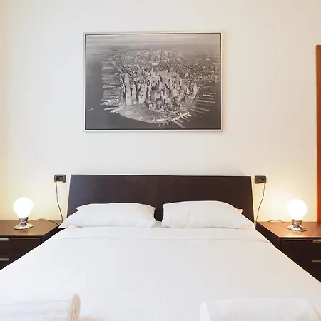 Apartment Primopiano - Palmaria B Milan