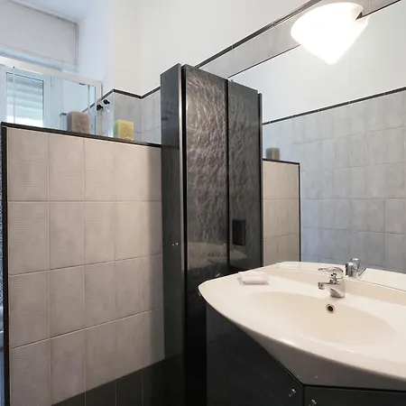 Appartement Primopiano - Palmaria B Milaan